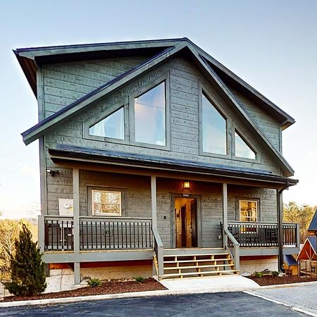Little Sister'S Cabin Pigeon Forge Exterior photo